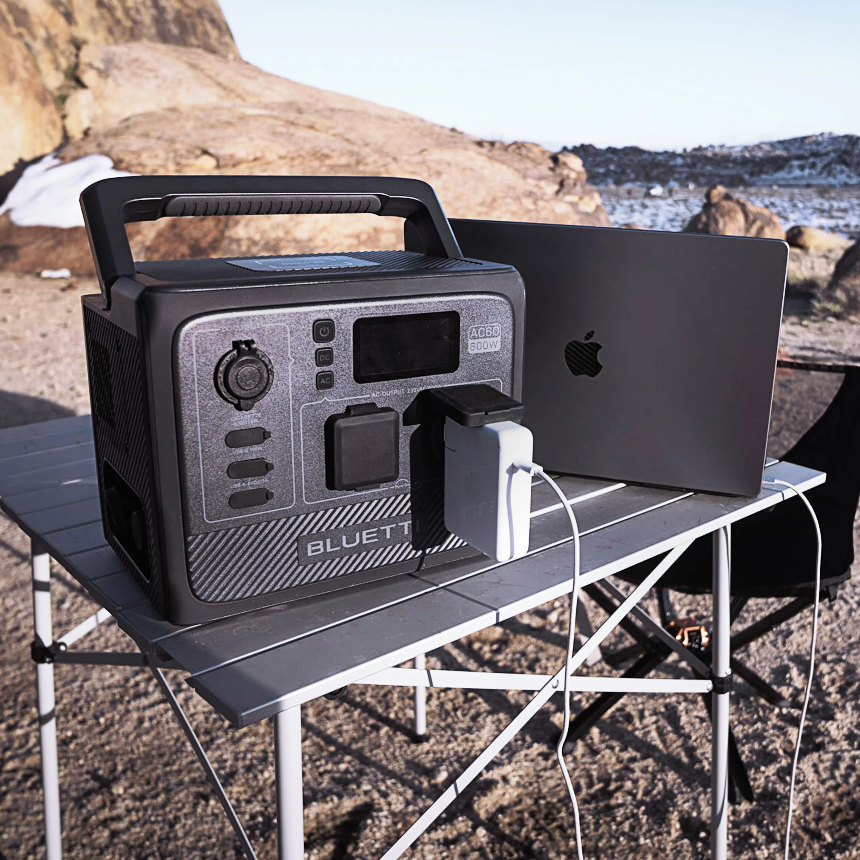 BLUETTI AC60 Portable Power Station | 600W 403Wh - Image 4